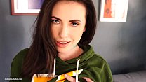 Homemade amateur sex-tape with big facial
