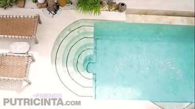 Tanned Teen Putri Cinta Squirts All Over The Camera